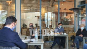 Οταν ο Τσίπρας έτρωγε με 30 άτομα στην Πάτρα