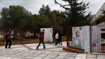 Lockdown: Σε ποιες περιοχές θα λειτουργούν τα σχολεία – Ποιοι επιστρέφουν στην τηλεκπαίδευση