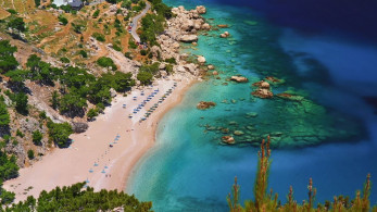 Κάν’το όπως η Ελλάδα: Ιταλικά νησιά ζητούν καθολικούς εμβολιασμούς λόγω τουρισμού