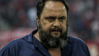 Έξαλλος ο Μαρινάκης με τον Καρακούση