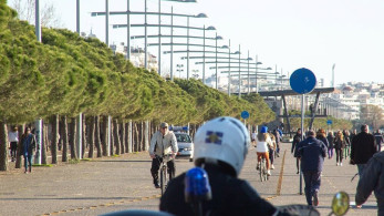 Γεωγραφική κατανομή: 1.218 κρούσματα στην Αττική, 302 στη Θεσσαλονίκη