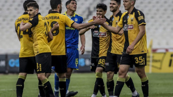 Τελικά «πέταξε» στη νίκη η ΑΕΚ
