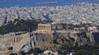 Διάκριση από τον Economist για την οικονομία της Ελλάδας - Χατζηδάκης: Δεν «εφησυχάζουμε»