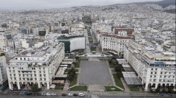Γεωργιάδης: Λόγω της αναλογίας κρουσμάτων – πληθυσμού ανεστάλη το λιανεμπόριο