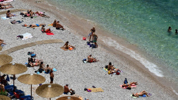 O καιρός το Σαββατοκύριακο: Μικρό καλοκαίρι με διαλείμματα βροχοπτώσεων