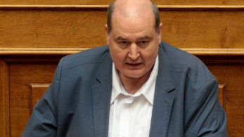Φίλης: Θετική η μη αναγραφή του θρησκεύματος στα απολυτήρια