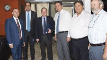 Συνάντηση του Καραμανλή με τη διοίκηση του ΤΕΕ/ΤΚΜ