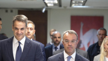 Κατατέθηκε ο προϋπολογισμός: Τι προβλέπει για ανεργία, ανάπτυξη και χρέος