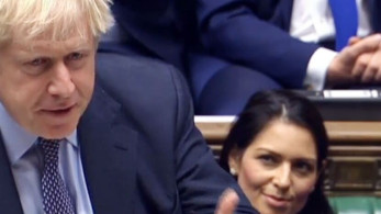 Brexit: «Ναι» από το Κοινοβούλιο στη συμφωνία, «όχι» στο χρονοδιάγραμμα
