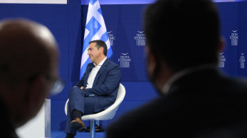 Ο Τσίπρας αφόρισε τα μνημόνια: Νέα κωλοτούμπα από τον μετρ του είδους