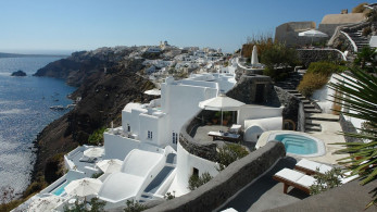 Ευέλικτα και λειτουργικά τα υγειονομικά πρωτόκολλα των ξενοδοχείων