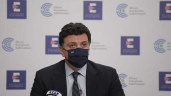 Κικίλιας: «Σπάει» στα δύο η ηλικιακή ομάδα 18-29 ετών
