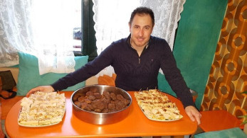 “Μητσομαγειρέματα”: “Ωδή” στο comfort food των αγαπημένων μας γιαγιάδων (Vid)