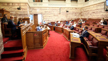 Εργασιακά: Ο Χατζηδάκης ξεσκεπάζει τα fake news του ΣΥΡΙΖΑ