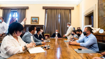 Στη Ρόδο ο Σταϊκούρας: Μειωμένους συντελεστές ΦΠΑ ζήτησαν οι φορείς
