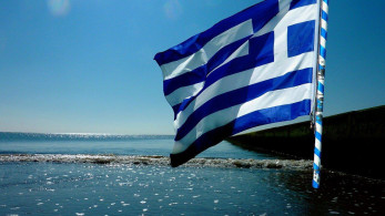 Ικανοποίηση στην κυβέρνηση για την επενδυτική βαθμίδα από S&P - Συνέχεια στις μεταρρυθίσεις