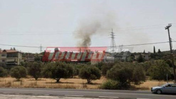 Πάτρα : Φωτιά στα Συχαινά, πάνω από την Περιμετρική οδό – Εκκενώνονται περιοχές – Διακοπή κυκλοφορίας