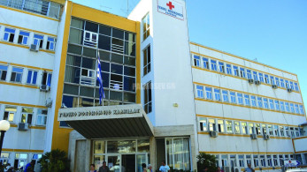 Στο νοσοκομείο Χαλκίδας πυροσβέστης μετά από πτώση από μοτοσυκλέτα
