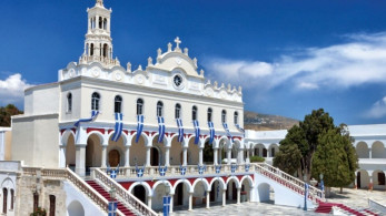 Οι 10 από τις πιο όμορφες Παναγίες του Αιγαίου