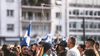 Ομηροι του μίσους – Ο Αντ. Καρακούσης γράφει για τον Αυριανισμό και την Αριστερά