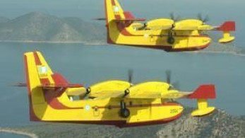 Φθιώτιδα: Εντυπωσιακό βίντεο από τα Canadair
