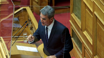 Διαφοροποίηση Λοβέρδου από τη γραμμή ΚΙΝΑΛ: Υπερψηφίζει τον νέο ποινικό κώδικα