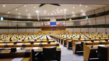 Μετωπική σύγκρουση Ευρωπαϊκού Λαϊκού Κόμματος με Σοσιαλδημοκράτες!