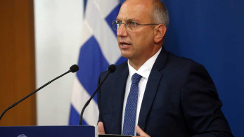 Οικονόμου για υποχρεωτικό εμβολιασμό: Πλήρως συμβατές με το Σύνταγμα οι αποφάσεις της κυβέρνησης