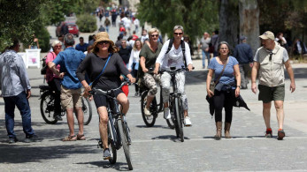 Νέα καθημερινότητα από Δευτέρα για τους ανεμβολίαστους-Τα «μπλόκα»