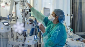 Κορωνοϊός: Ξεκληρίζονται οικογένειες ανεμβολίαστων