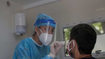 Γεωγραφική κατανομή κρουσμάτων: 973 στην Αττική, 703 στη Θεσσαλονίκη