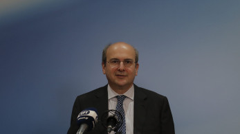 Χατζηδάκης: Σε τράπεζες και σούπερ μάρκετ η πρώτη εφαρμογή της ψηφιακής κάρτας εργασίας