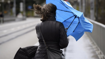 Τοπικές βροχές και καταιγίδες αναμένονται αύριο σε όλη τη χώρα