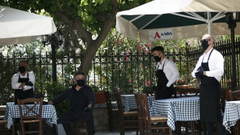 Στο τραπέζι νέα μέτρα για τους ανεμβολίαστους