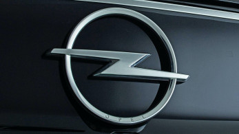 Ηλεκτρική… στροφή στην Opel