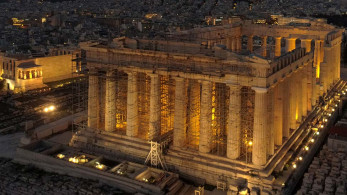 Η Ιταλία δείχνει το δρόμο: Επιστρέφει στην Ελλάδα θραύσμα από τη ζωφόρο του Παρθενώνα