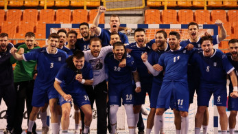 Ιστορικό διπλό της εθνικής χάντμπολ στην Τουρκία