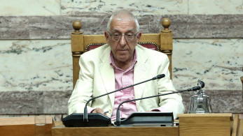 Άναψαν τα αίματα στη Βουλή: Αγανάκτησε ο Κακλαμάνης