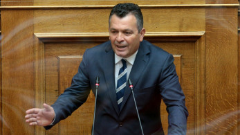 Ο Μπουκώρος τα έκανε… ταληράκια στον Σκανδαλίδη