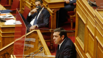 Νίκος Γ. Σακελλαρόπουλος:  Ο κοντόφθαλμος Αλέξης Τσίπρας  κι οι …σαμπάνιες στο Μαξίμου