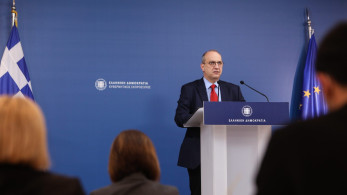 Oικονόμου για άρθρο Καρτερού: Το είδε η ντροπή και ντράπηκε