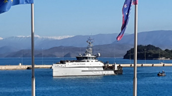 Πυρκαγιά στο Euroferry Olympia: Οι Ένοπλες Δυνάμεις στην επιχείρηση διάσωσης