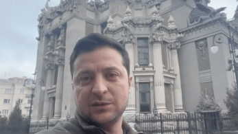 Ζελένσκι: Fake news ότι καταθέτουμε τα όπλα