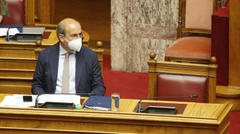 Χατζηδάκης σε ΣΥΡΙΖΑ: Εσείς είστε με τα δόγματα και τις συντεχνίες και εμείς με τους 6,5 εκατομμύρια ανυπεράσπιστους ασφαλισμένους