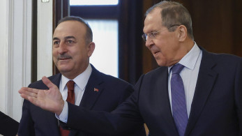 Τσαβούσογλου σε Λαβρόφ: Σταματήστε τον πόλεμο