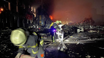 Εικόνες καταστροφής στο Κίεβο: Οκτώ οι νεκροί από βομβαρδισμό εμπορικού κέντρου-Νέα απαγόρευση κυκλοφορίας