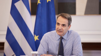 Ο πρωθυπουργός ενημερώνει Κουτσούμπα, Βελόπουλο και Βαρουφάκη για τη συνάντηση με τον Ερντογάν