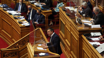 Συντριπτική ήττα του «φοβισμένου» Τσίπρα στη Βουλή