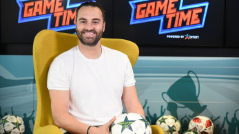 Ο Κώστας Φραγκολιάς σκοράρει στο ΟΠΑΠ Game Time