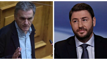 Τι προκάλεσε τη… μύγα Τσακαλώτου με Μακρόν και Ανδρουλάκη